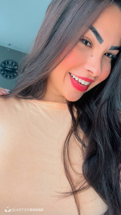 Lara Muniz (Photo)