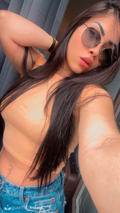 Lara Muniz (Photo)
