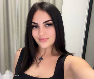 Maya (Photo)