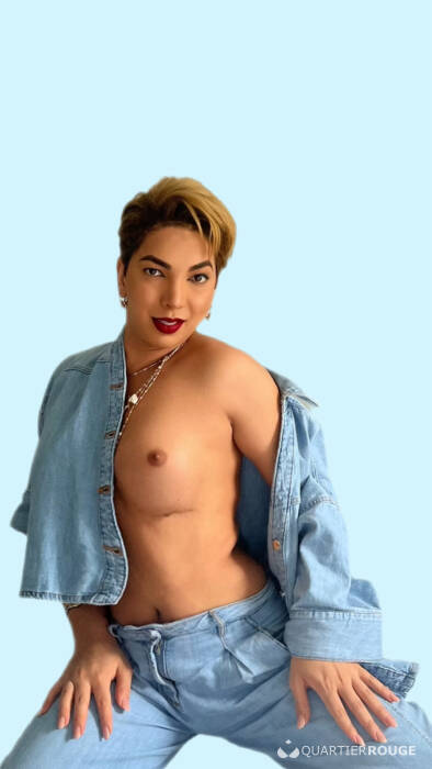Alexia (Photo)