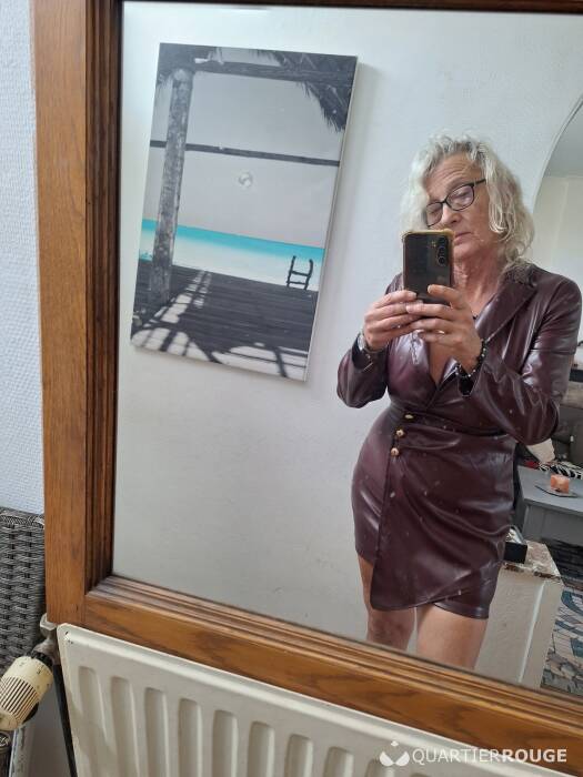 Femme mâture (Photo)