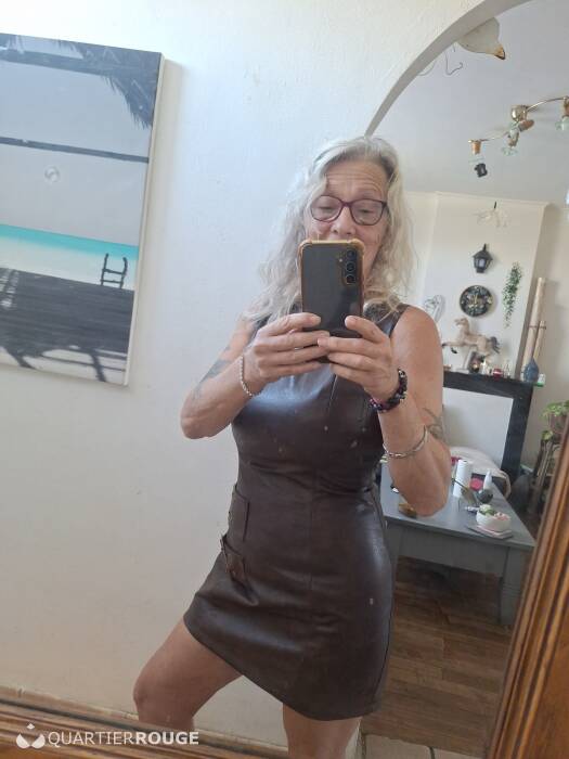 Femme mâture (Photo)