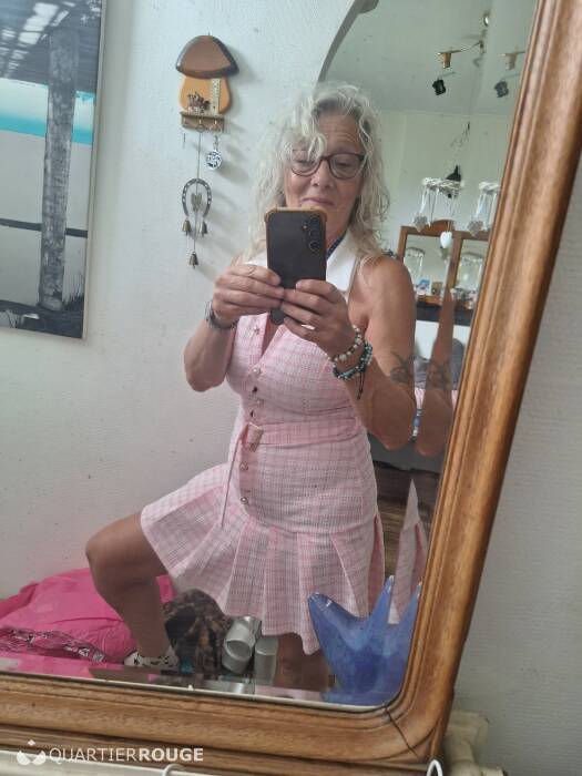 Femme mâture (Photo)
