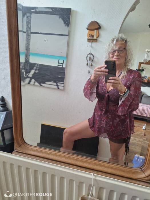 Femme mâture (Photo)