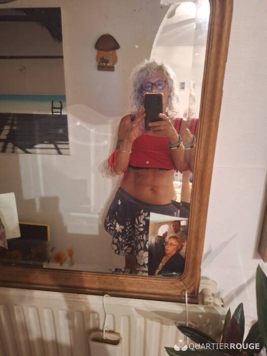 Femme mâture (Photo)