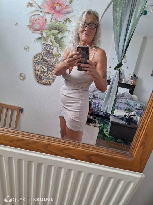 Femme mâture (Photo)