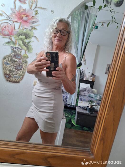 Femme mâture (Photo)