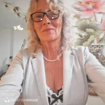 Femme mâture (Photo)