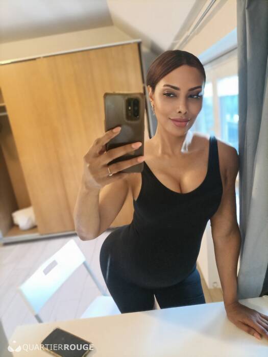 Sexy zwanger (Photo)