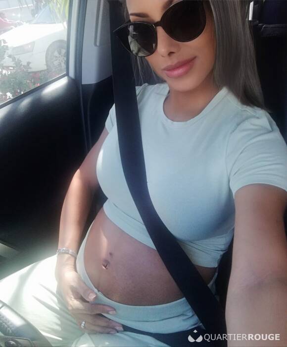 Sexy zwanger (Photo)