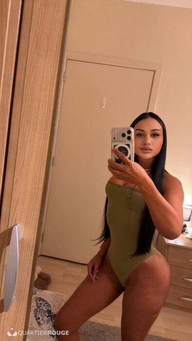 Olivia (Photo)