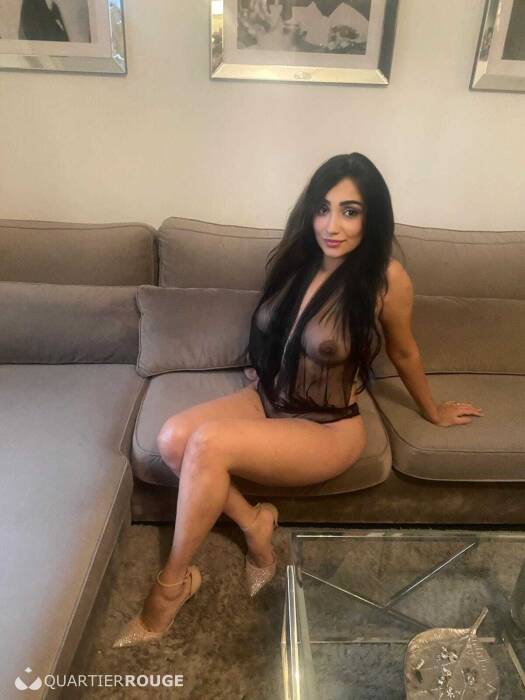 Camila Borges (Photo)