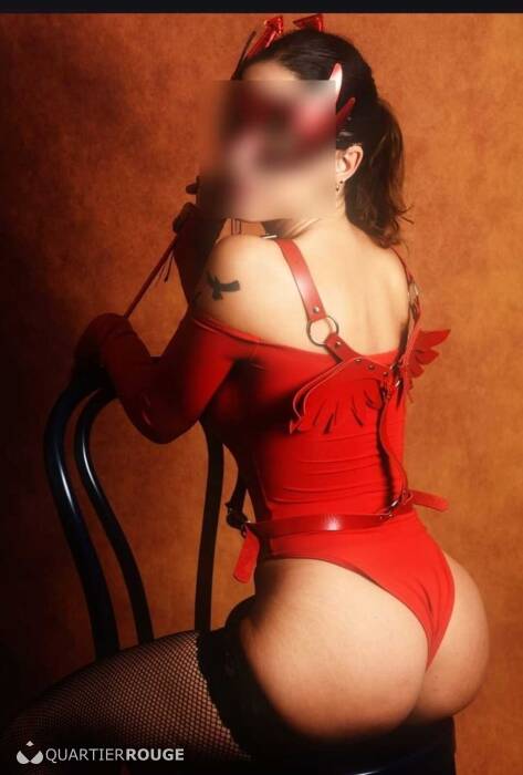 Carla Martinez Brito (Photo)