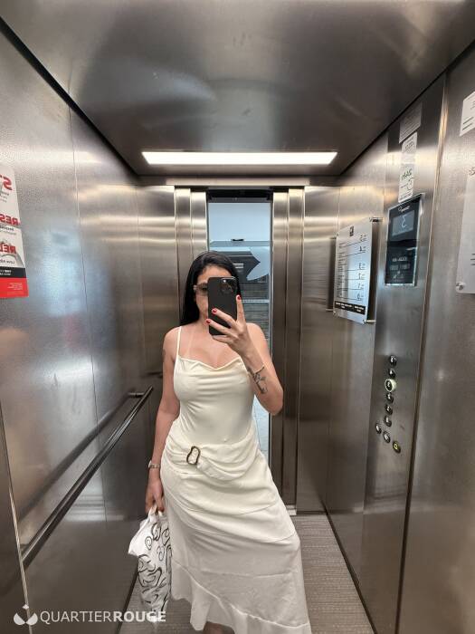 CLARA FLOR 24H24 (Photo)