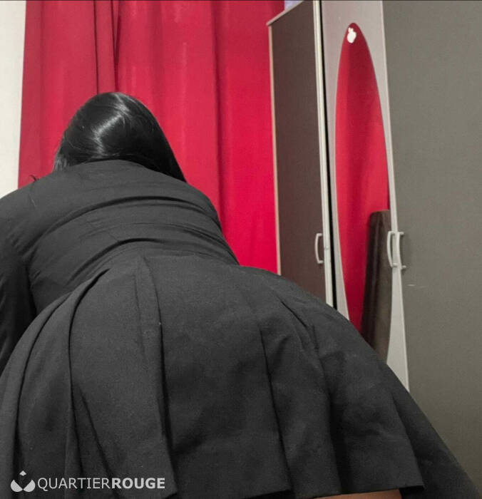 CLARA FLOR 24H24 (Photo)