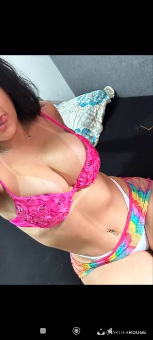 CLARA FLOR (Photo)