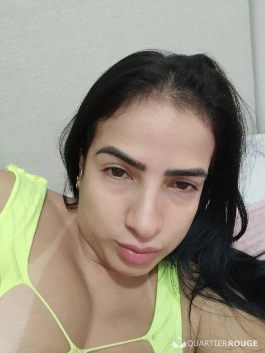 CLARA FLOR (Photo)
