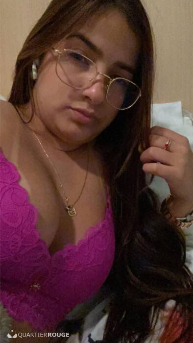 CLARA FLOR (Photo)