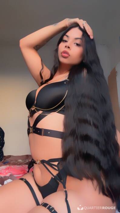 KAMILA (Photo)