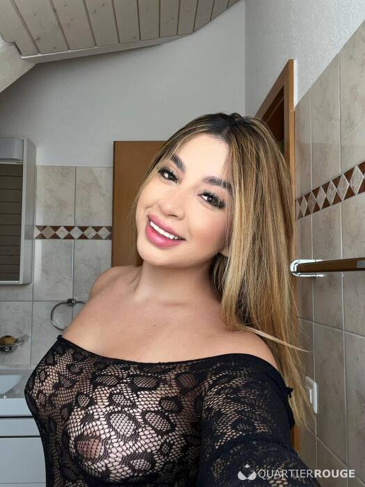 Maria Jose (Photo)