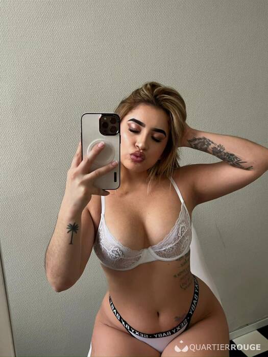 Maria Jose (Photo)