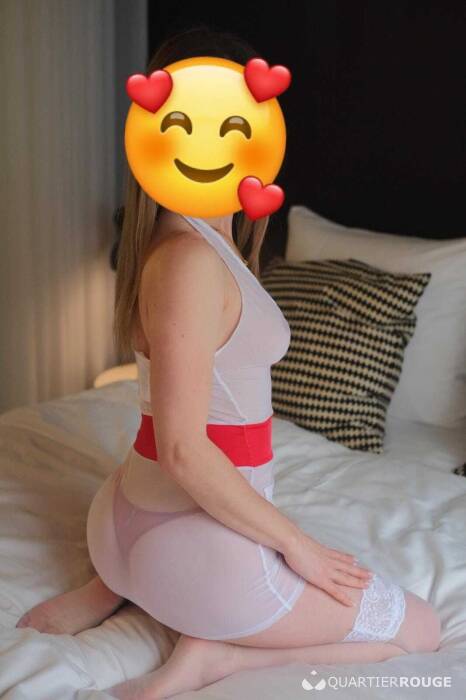 ELLA (Photo)