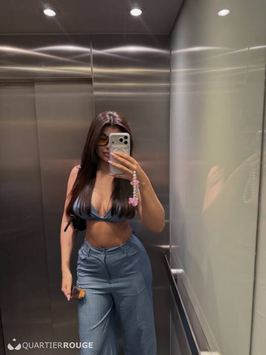 Jade (Photo)