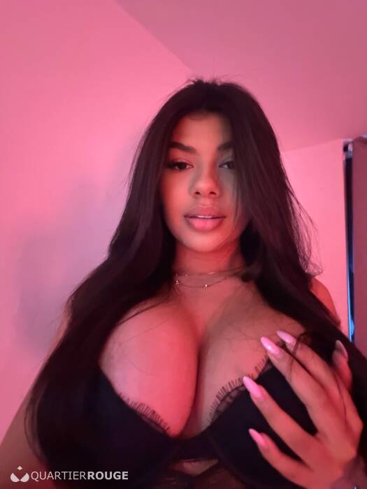 Jade (Photo)