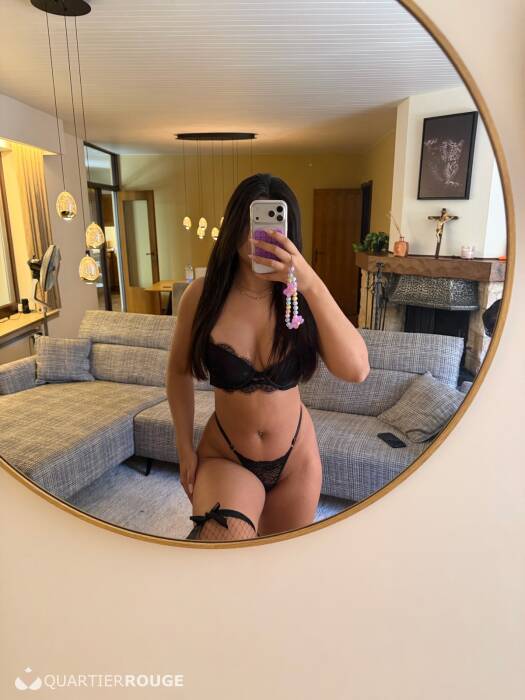 Jade (Photo)