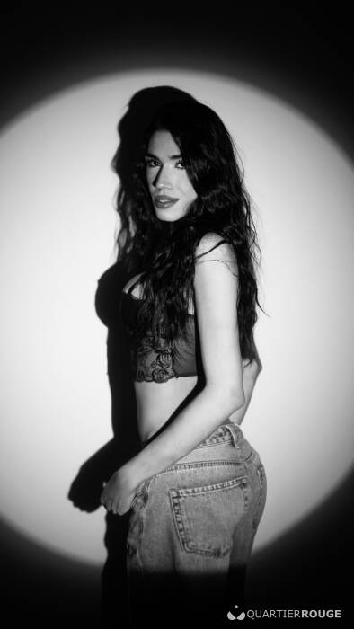 Ashley (Photo)
