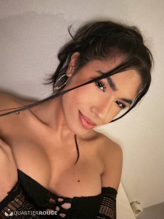 Ashley (Photo)