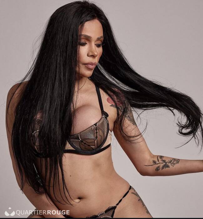 Lady of the Night (Photo)