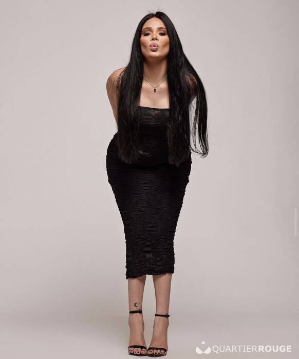 Lady of the Night (Photo)