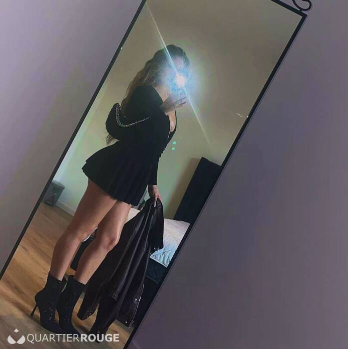 Catharine Sexy (Photo)