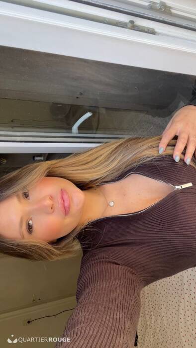 Catharine Sexy (Photo)