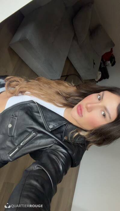 Belle Kamilla (Photo)