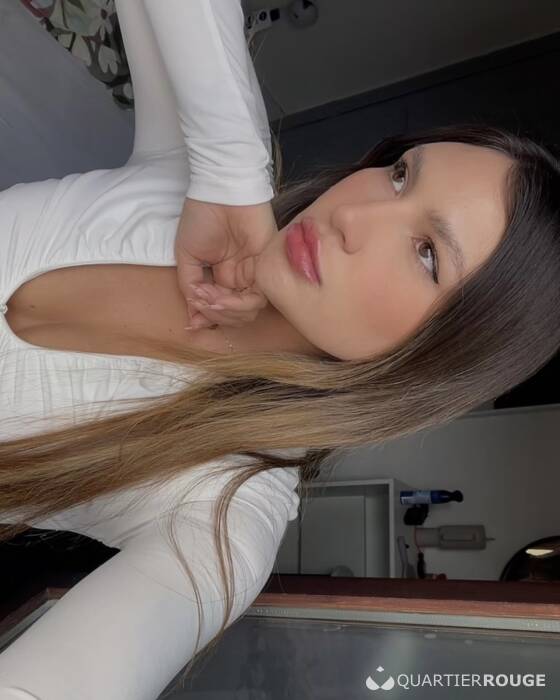 Belle Kamilla (Photo)