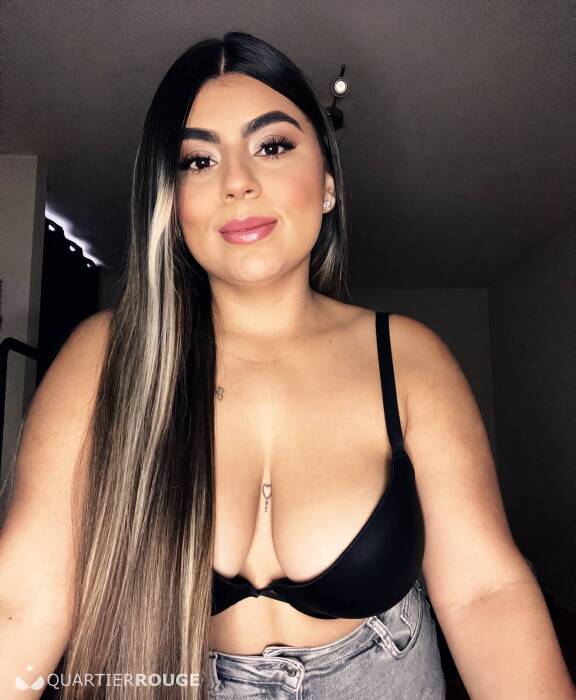 Laura (Photo)