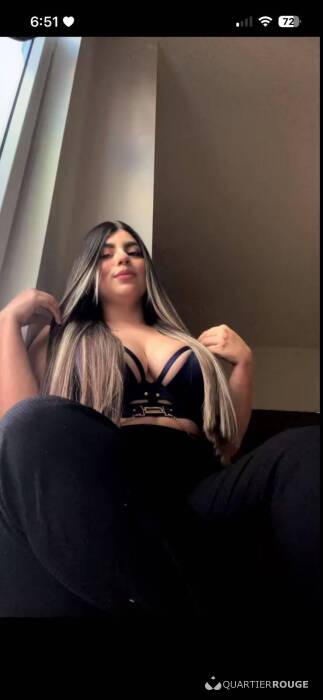 Laura (Photo)
