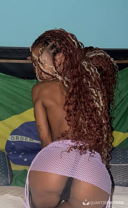 Amora (Photo)