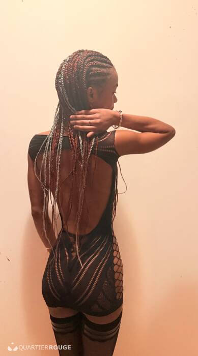 PÉROLA NEGRA (Photo)