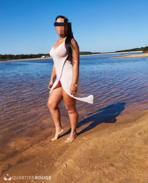 Beatriz Enceinte (Photo)