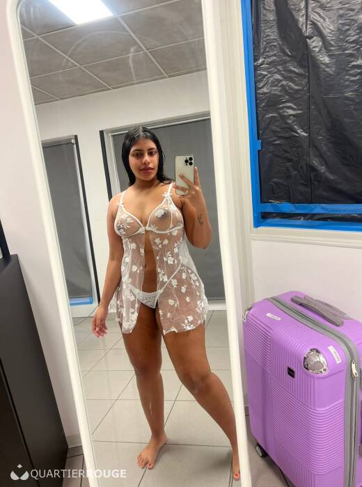 Pamela (Photo)