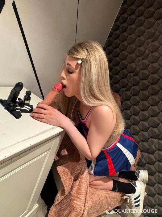 Laura Last Days (Photo)