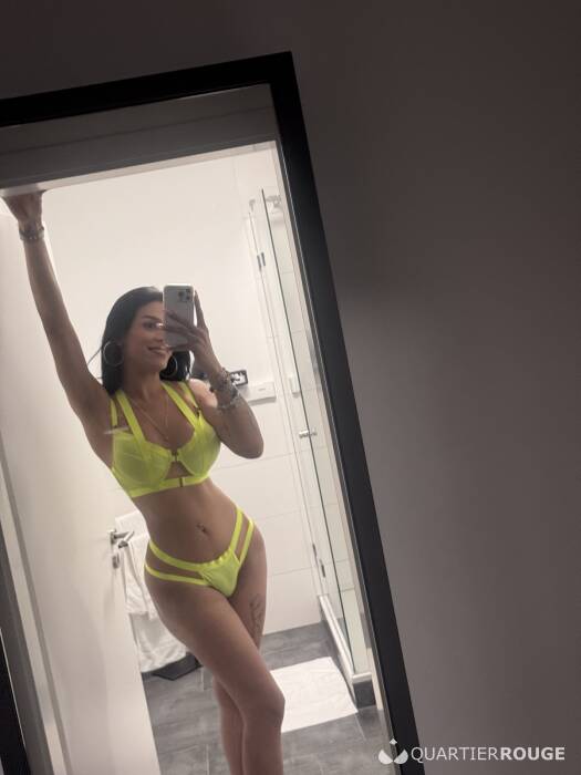 Samantha tsparty (Photo)