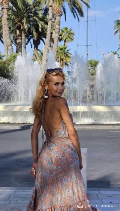 Daniela Evangelista (Photo)