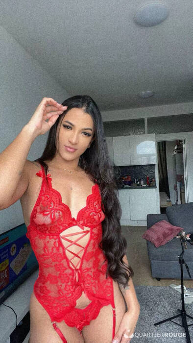 Laura (Photo)