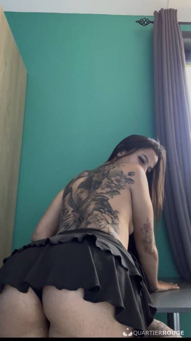 Laura (Photo)