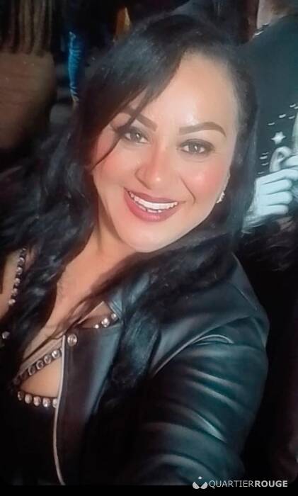 Mel santos (Photo)