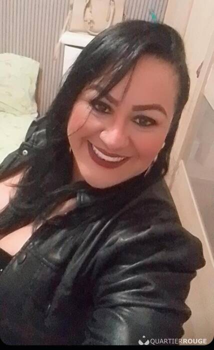 Mel santos (Photo)